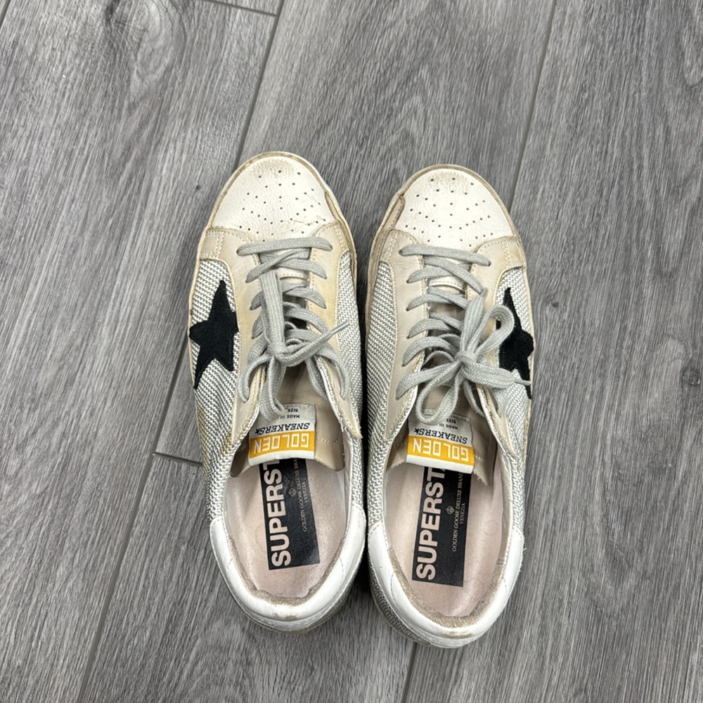 Golden Goose Superstars - Picture 2 of 9